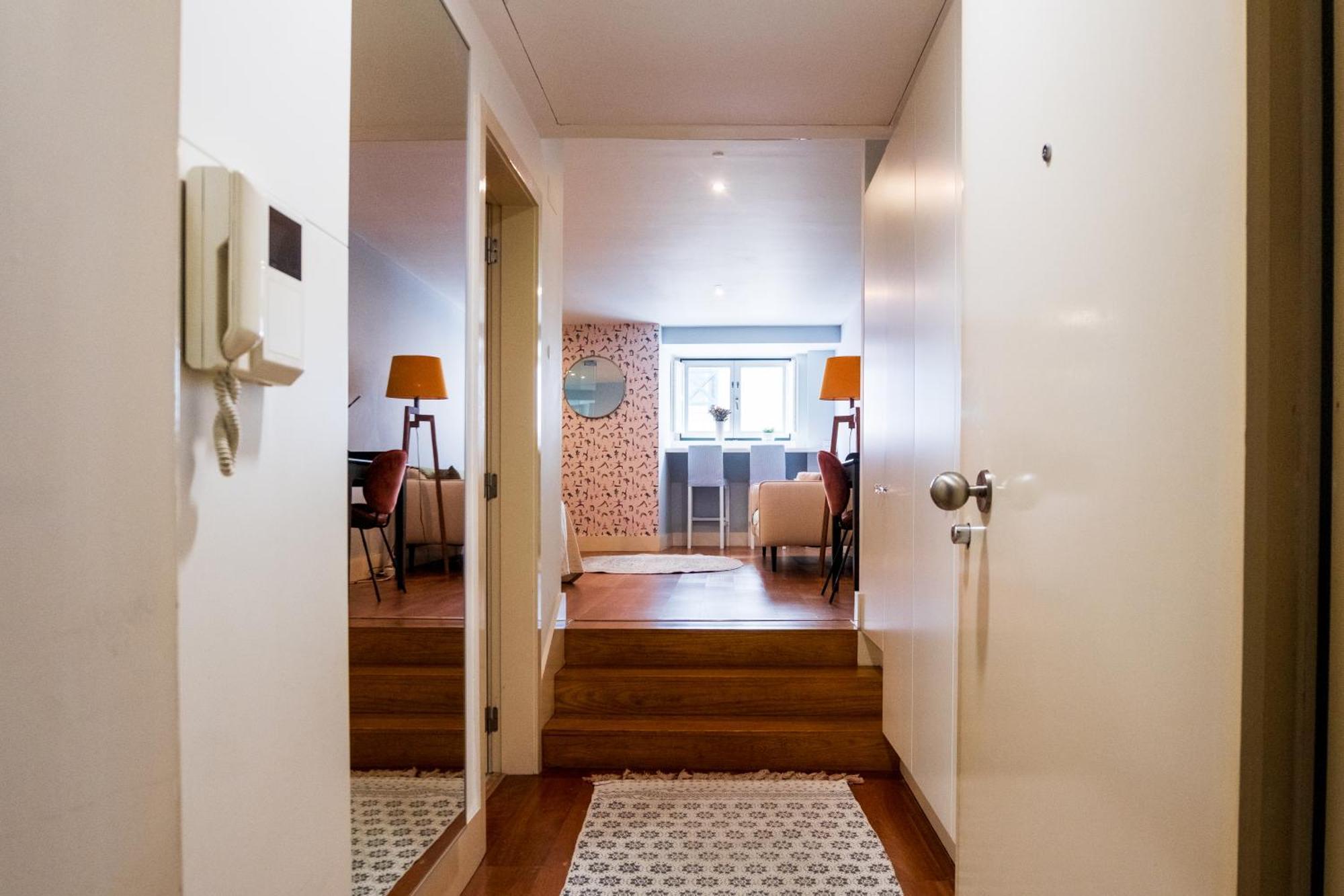 Cozy Lovely Studio's In Apartment Lisbon