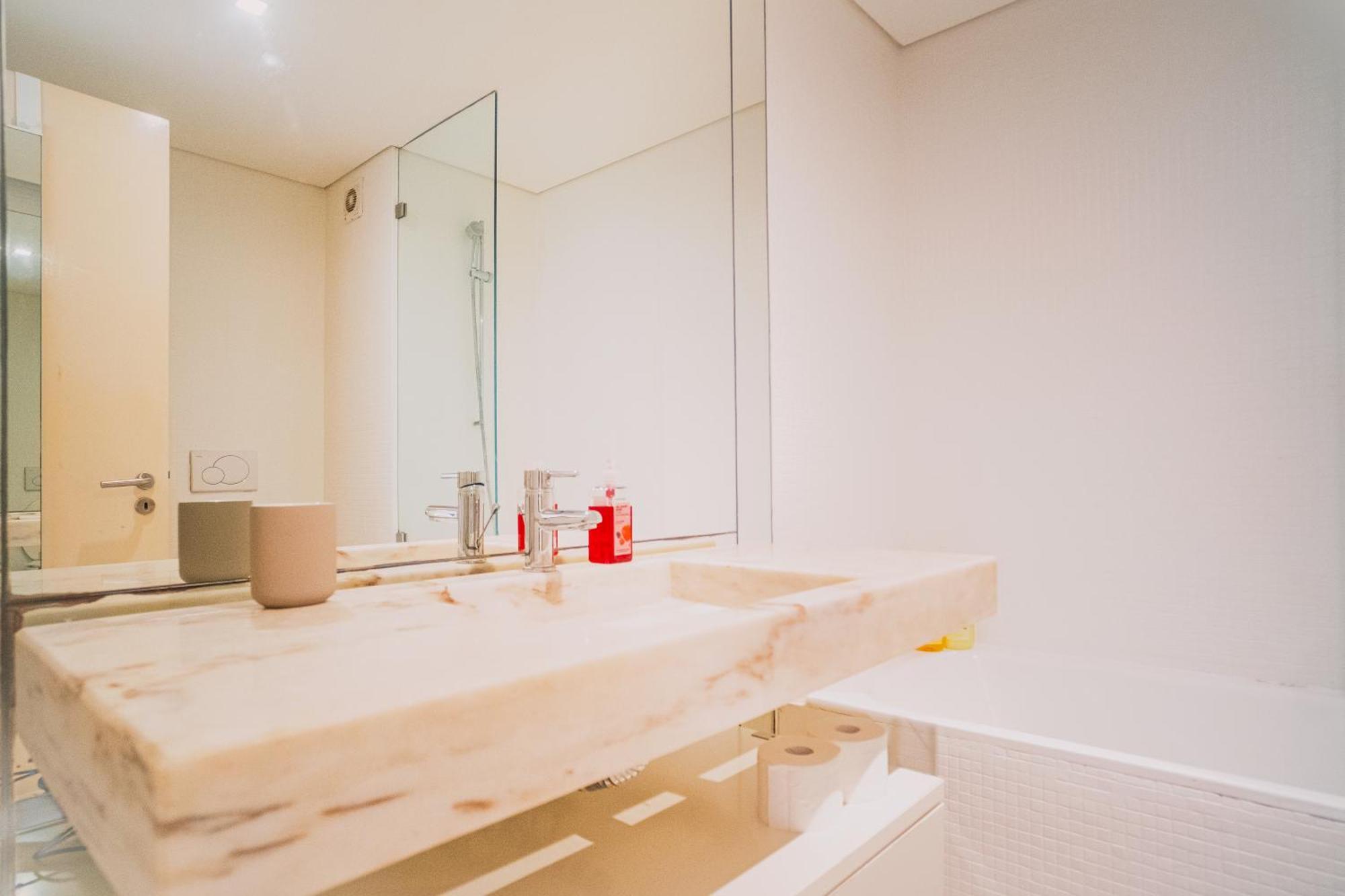 Cozy Lovely Studio's In Apartment Lisbon